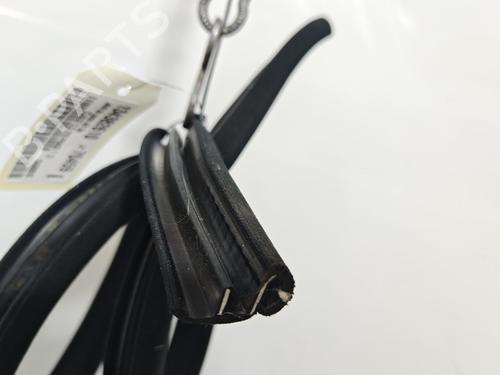 Used Rubber door seal Rubber door seal MERCEDES-BENZ CLS (C219) CLS 320 CDI (211 hp) 40116422 40116422
