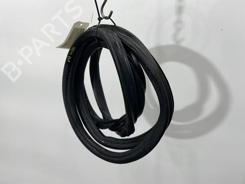 Rubber door seal VW GOLF VII (5G1, BQ1, BE1, BE2) 1.6 TDI | BP32350189C142
