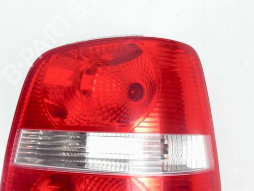 Højre baglygte VW TOURAN (1T1, 1T2) 1.9 TDI | BP29844301C35 