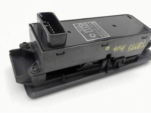 Left front window switch MITSUBISHI COLT VI (Z3_A, Z2_A) 1.5 DI-D (Z39A) | BP29921607I27