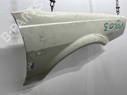 Used Right front fenders Right front fenders VW POLO II (86C, 80) 1.0 Cat (45 hp) 29320455 29320455