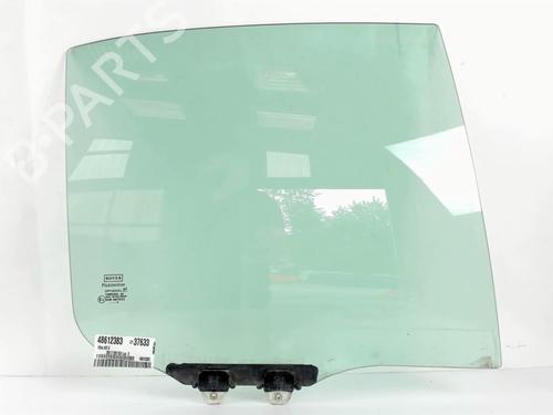 Used Rear right door window Rear right door window 20447752 20447752