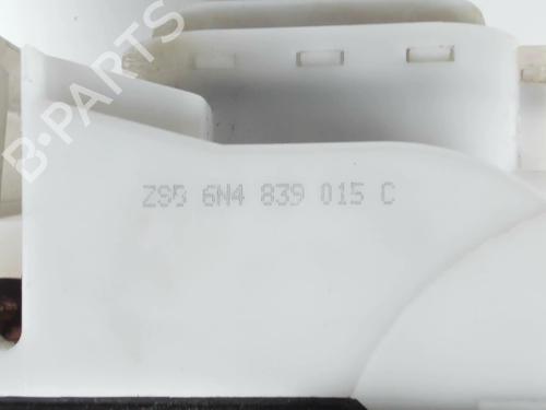 Used Rear left lock VW POLO (6N2) 1.4 16V (75 hp) 20464952