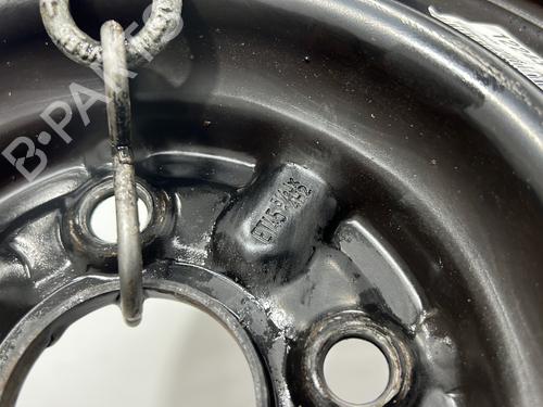 Felg Felg TOYOTA YARIS (_P1_) 1.4 D-4D (NLP10_, NLP10R) (75 hp) 33131425 33131425