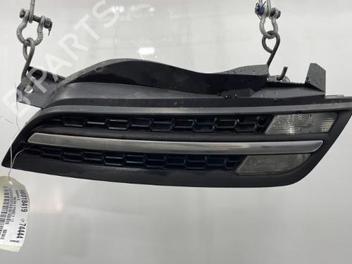 Used Grille NISSAN MICRA III (K12) 1.2 16V (65 hp) 20393973