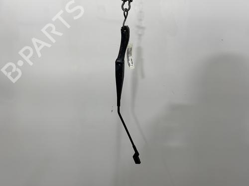 Used Front windshield wiper arm OPEL COMBO Box Body/MPV (X12) 1.3 CDTI (B05) (95 hp) 26586232