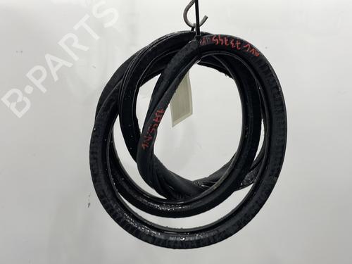 Used Rubber door seal PEUGEOT 208 II (UB_, UP_, UW_, UJ_) 1.2 PureTech 100 (101 hp) 23568031