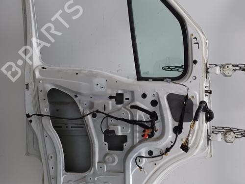 Used Left front door RENAULT MASTER II Van (FD) 2.5 dCi (101 hp) 20446816