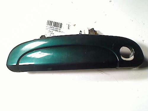 Used Front left exterior door handle HYUNDAI GETZ (TB) 1.1 (67 hp) 20457945
