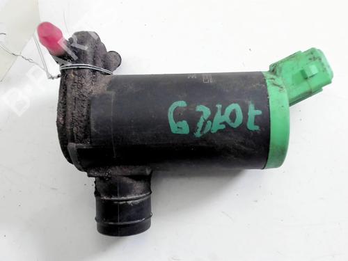 Used Washer pump PEUGEOT 206 Hatchback (2A/C) 1.4 i (75 hp) 31074590