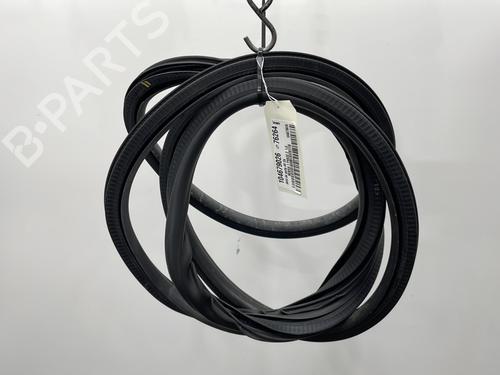 Used Rubber door seal OPEL MOKKA / MOKKA X (J13) 1.6 CDTI (_76) (136 hp) 25122725