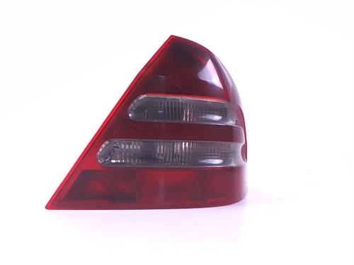 Right taillight MERCEDES-BENZ C-CLASS (W203) C 220 CDI (203.006) | BP20424912C35 