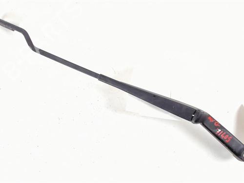 Used Front windshield wiper arm Front windshield wiper arm VW GOLF III (1H1) 1.9 TD, GTD (75 hp) 20427581 20427581
