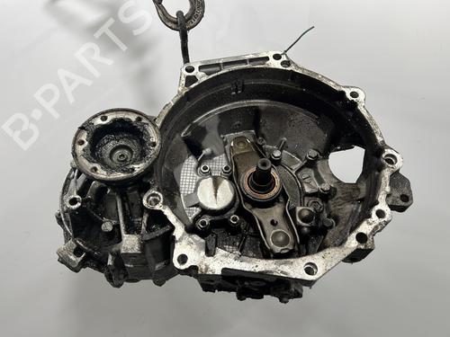 Gearkasse VW TOURAN (1T1, 1T2) 1.9 TDI (105 hp) 31053317