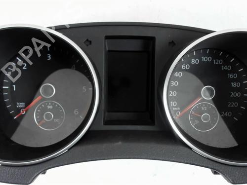 instrument-cluster-vw-golf-vi-5k1-2008-2009-2010-2011-2012-2013-2014-33559773 main image