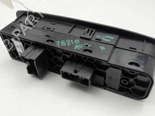 Left front window switch RENAULT MEGANE IV Hatchback (B9A/M/N_) 1.2 TCe 130 (B9MR) | BP36757416I27 - Image 3
