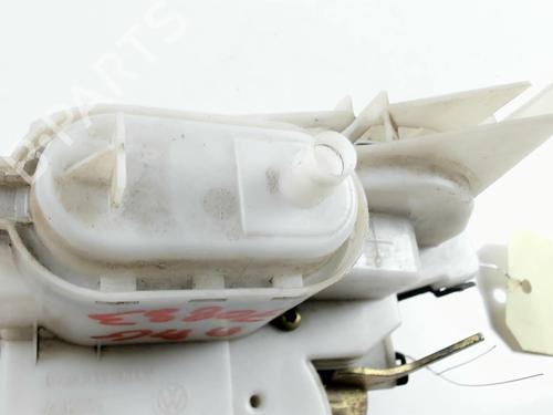Rear left lock VW POLO (6N2) 1.4 16V | BP20464952C100 