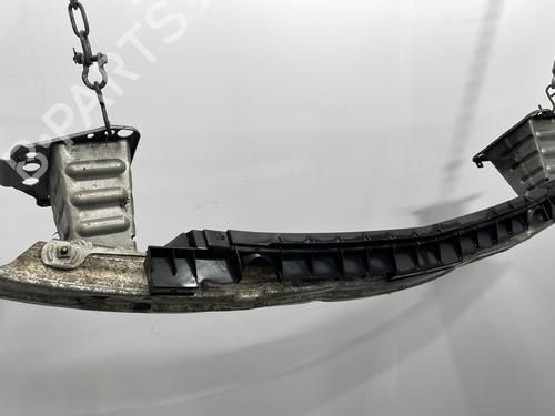 Used Front bumper reinforcement Front bumper reinforcement 20386290 20386290