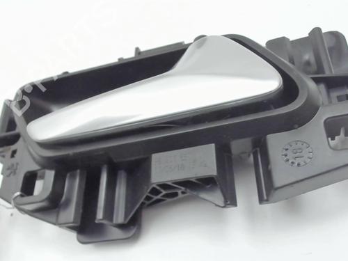 Used Rear right interior door handle Rear right interior door handle 22440064 22440064