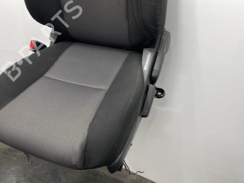 Left front seat TOYOTA COROLLA (_E12_) 1.4 D (NDE120_, NDE120R) | BP31932305C15 