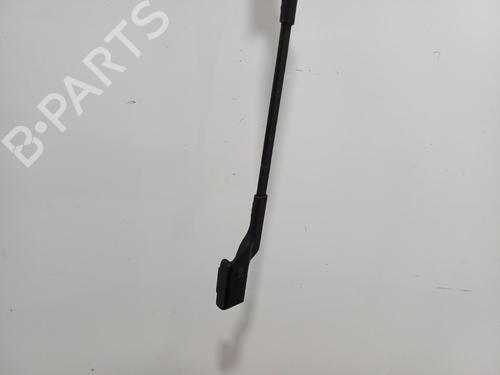 Used Front windshield wiper arm Front windshield wiper arm FORD FOCUS IV (HN) 1.5 EcoBoost (150 hp) 40280243 40280243