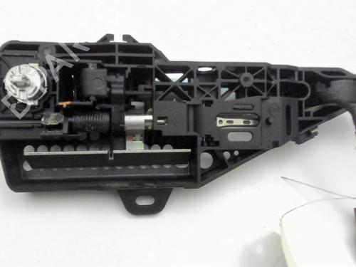 front-left-exterior-door-handle-renault-zoe-bfm_-2012-27294049 main image