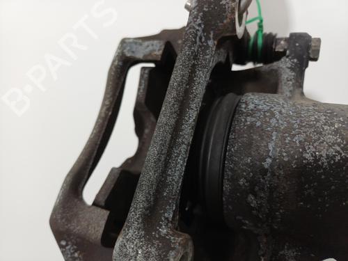 Used Left front brake caliper Left front brake caliper MERCEDES-BENZ 124 Saloon (W124) 250 D (124.125) (94 hp) 35969725 35969725