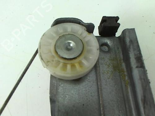 Used Rear left window mechanism Rear left window mechanism RENAULT CLIO IV Grandtour (KH_) 1.5 dCi 75 (75 hp) 20402600 20402600