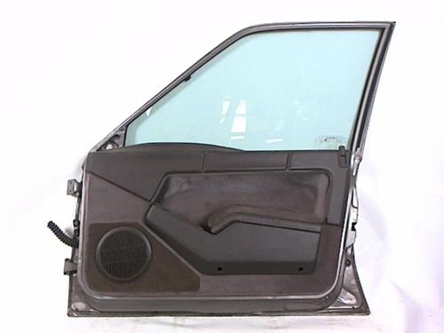 Used Right front door Right front door RENAULT 25 (B29_) 2.0 (B297) (101 hp) 20477197 20477197