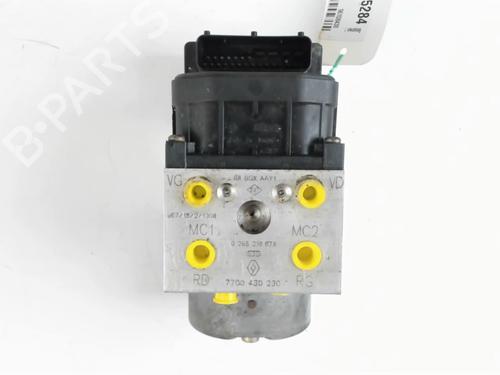 Used ABS pump RENAULT MEGANE I (BA0/1_) 1.9 D Eco (BA0A, BA0U, BA0R) (64 hp) 21565389