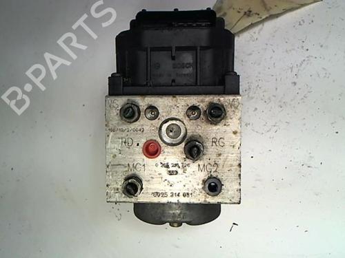 Used ABS pump RENAULT ESPACE III (JE0_) 2.2 12V TD (JE0E, JE0H, JE0P) (113 hp) 25264239