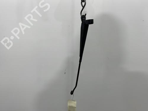 Used Rear windshield wiper arm FORD MONDEO III (B5Y) 2.0 16V TDDi / TDCi (115 hp) 29604043