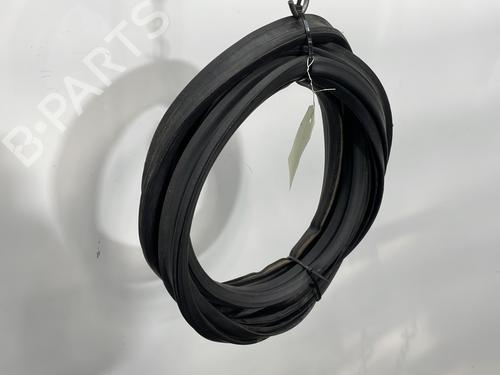 Rubber door seal HYUNDAI ix35 (LM, EL, ELH) 1.7 CRDi | BP31631437C142