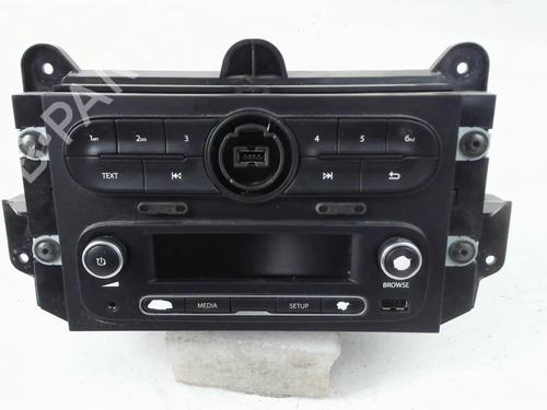 Used Radio Radio RENAULT TWINGO III (BCM_, BCA_) 1.0 SCe 65 (BCMJ) (65 hp) 36149887 36149887