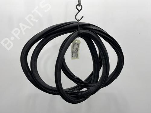 Used Rubber door seal OPEL ZAFIRA / ZAFIRA FAMILY B (A05) 1.7 CDTI (M75) (110 hp) 20389434