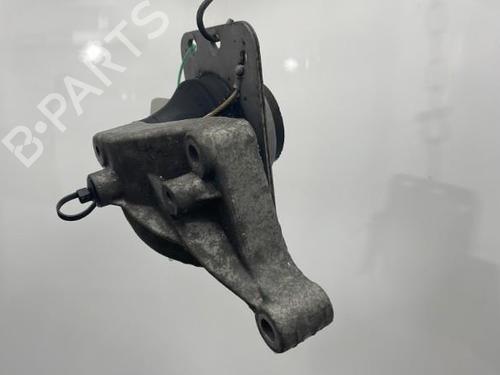 Used Engine mount Engine mount RENAULT TRAFIC II Van (FL) 2.0 dCi 90 (FL0H, FL00, FL01, FL0M, FL0P, FL0S) (90 hp) 21239362 21239362