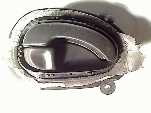 Used Front right interior door handle PEUGEOT 406 (8B) 2.0 HDI 90 (90 hp) 20453960