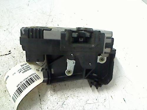 Front right lock NISSAN PRIMASTAR Van (X83) 2.5 dCi 140 | BP20458421C97 