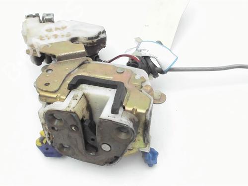 Front right lock NISSAN SERENA (C23) 2.3 D | BP20397307C97 