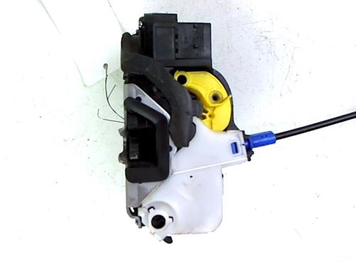 Front left lock OPEL ASTRA J (P10) 1.7 CDTI (68) | BP20447937C98 