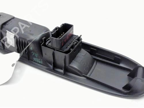 Used Left front window switch Left front window switch 36438528 36438528