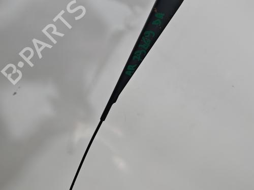 Used Rear windshield wiper arm Rear windshield wiper arm CITROËN XSARA (N1) 1.4 i (75 hp) 33870683 33870683