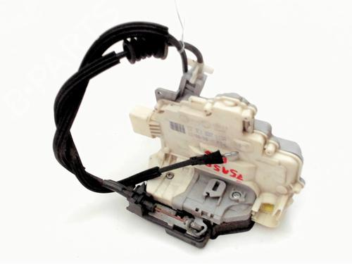Front left lock VW PASSAT B6 (3C2) 2.0 TDI 16V | BP26666486C98 
