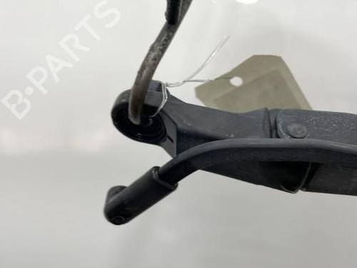 Front windshield wiper arm PEUGEOT 107 (PM_, PN_) 1.4 HDi | BP20387069C143 