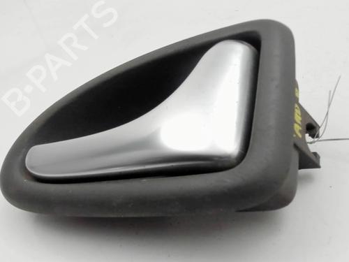 Used Rear right interior door handle Rear right interior door handle RENAULT SCÉNIC I MPV (JA0/1_, FA0_) 1.9 dCi (JA05, JA1F) (102 hp) 29513992 29513992