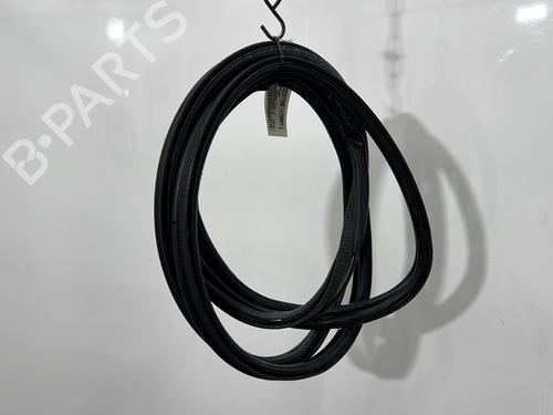 rubber-door-seal-citroen-berlingo-box-bodympv-b9-2008-32981680 main image