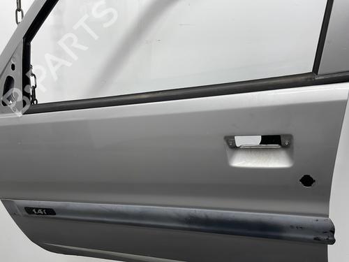 Used Left front door Left front door CITROËN SAXO (S0, S1) 1.4 VTS (75 hp) 27725325 27725325