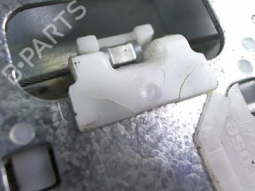 Used Front right window mechanism Front right window mechanism PEUGEOT 407 (6D_) 2.0 HDi 135 (6DRHRH, 6DRHRE, 6DRHRG, 6DRHRJ) (136 hp) 20466623 20466623