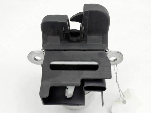 Used Tailgate lock VW TOURAN (1T1, 1T2) 1.9 TDI (105 hp) 31074752