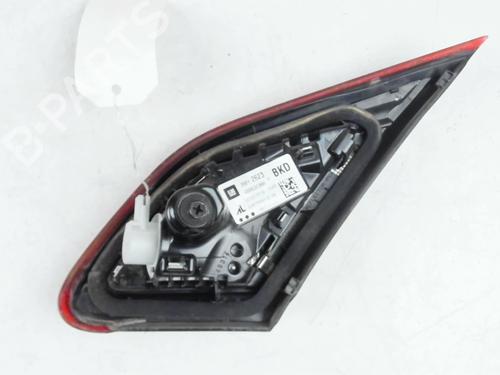 Farolim esquerdo da mala OPEL CORSA E (X15) 1.3 CDTI (08, 68) | BP37728095C79  - Image 5